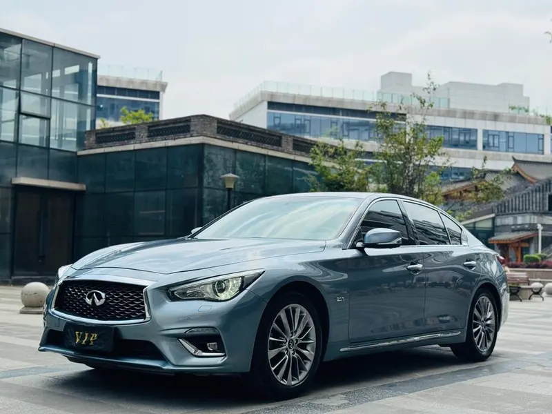 Infiniti Q50L, 2018