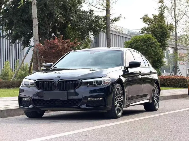 BMW 5-Series, 2018