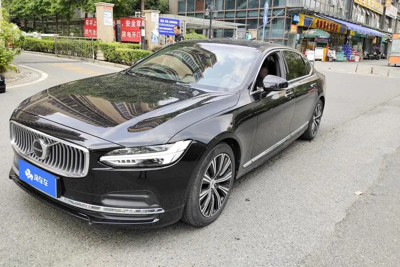 Volvo S90, 2022