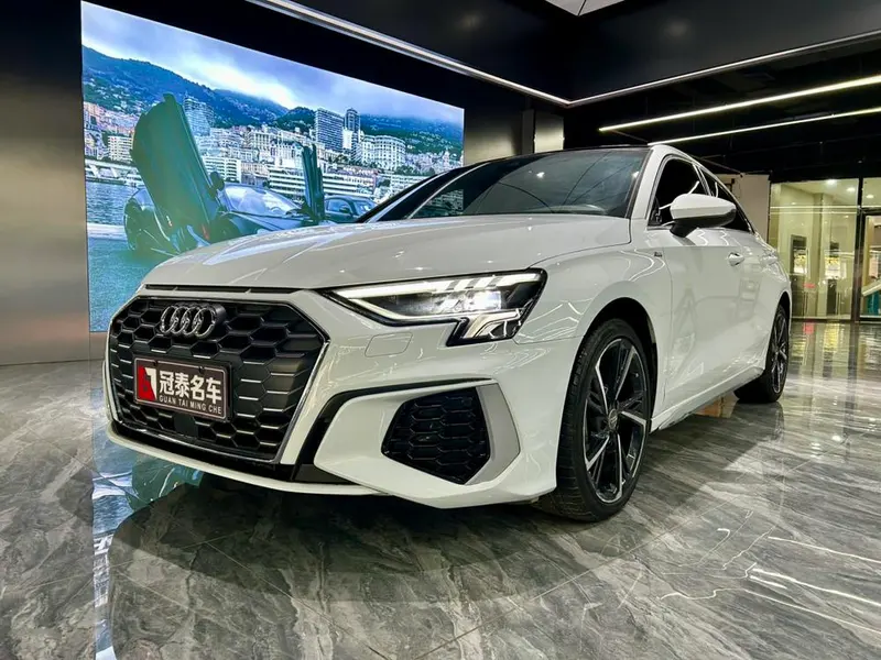 Audi A3 A3L Limousine 35 TFSI Fashion Sport Version, 2021 — фото 1