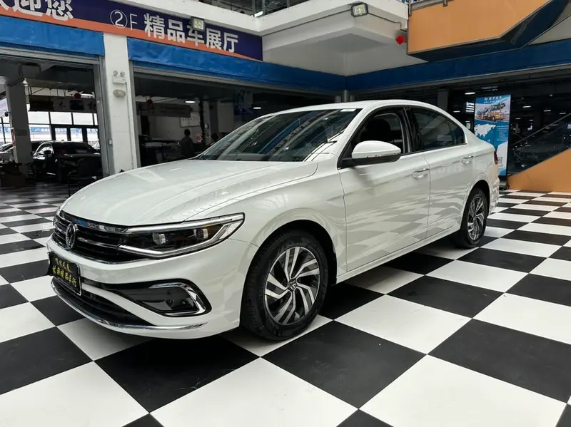 Volkswagen Bora, 2023