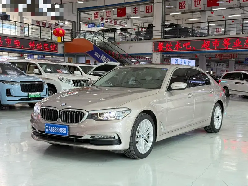 BMW 5-Series, 2018