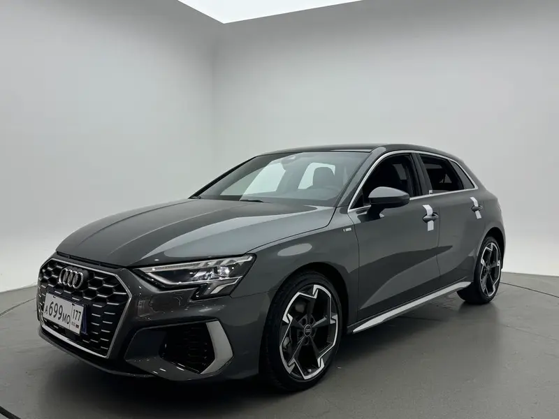 Audi A3 Facelift Sportback 35 TFSI Luxury Sport Version, 2023 — фото 1
