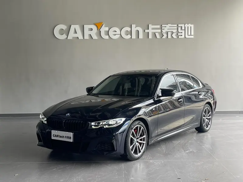 BMW 3-Series, 2022