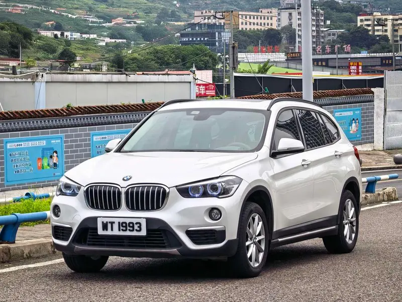 BMW X1 sDrive18Li Fashion Version, 2016 — фото 1