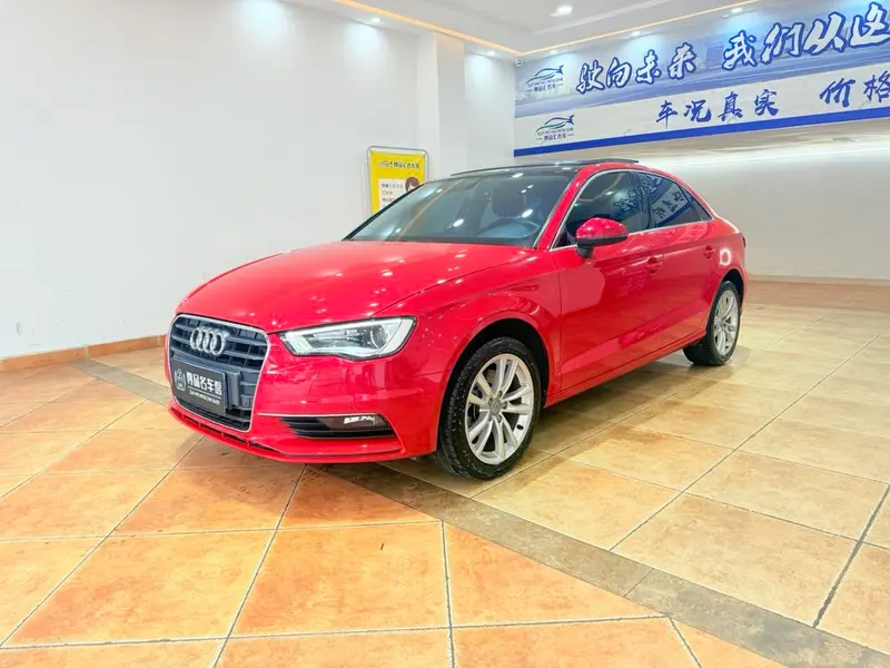 Audi A3 Limousine 40 TFSI Auto Comfort Version, 2015 — фото 1
