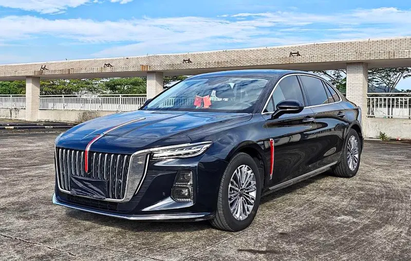 Hongqi H5 1.5T DCT Smart Connected Joy Edition, 2023 — фото 1