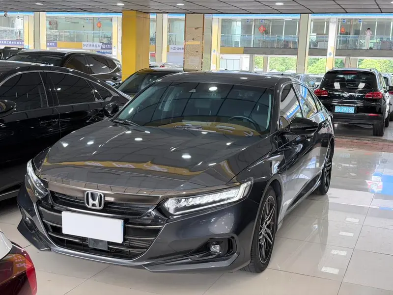 Honda Accord 260TURBO · Premium Edition, 2022 — фото 1