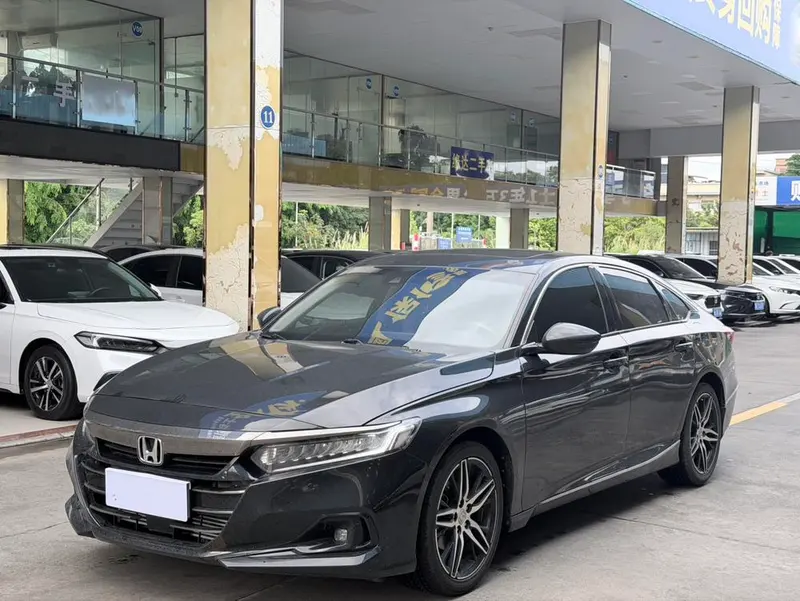 Honda Accord 260TURBO · Premium Edition, 2022 — фото 1