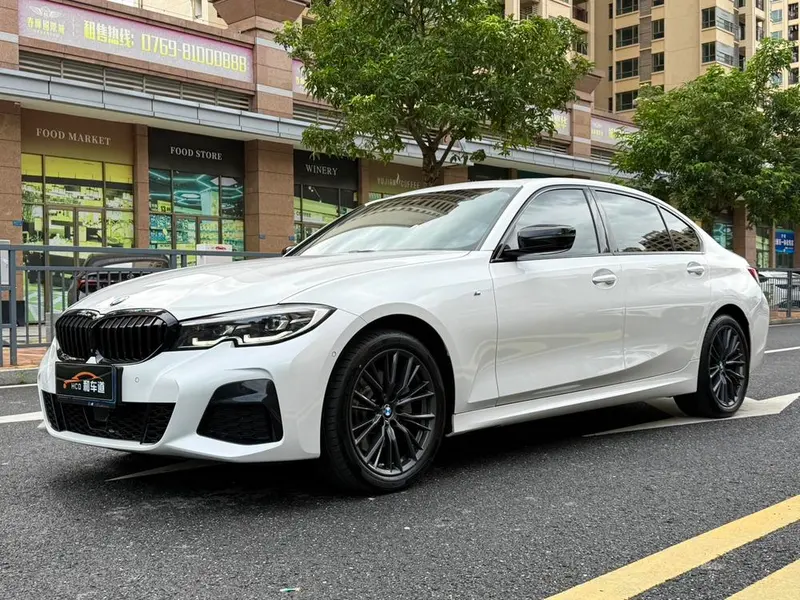 BMW 3-Series, 2021