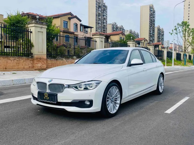 BMW 3-Series, 2018