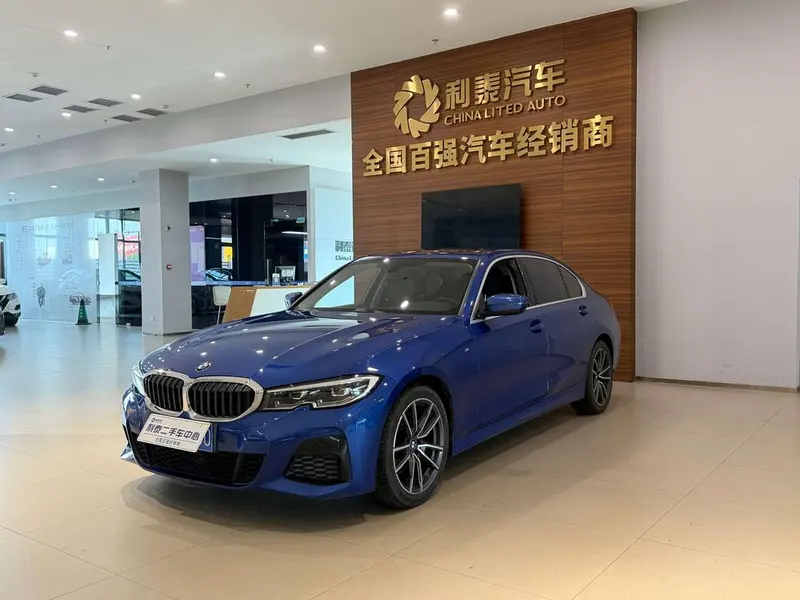 BMW 3-Series, 2021