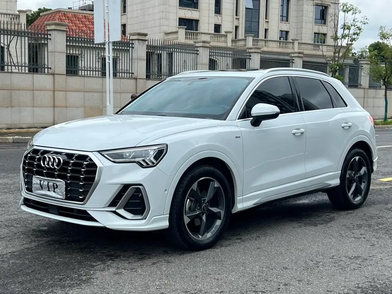 Audi Q3 35 TFSI Fashion Version, 2022 — фото 1