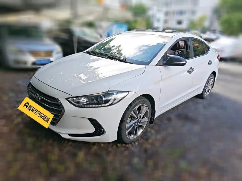 Hyundai Elantra Lingdong, 2016
