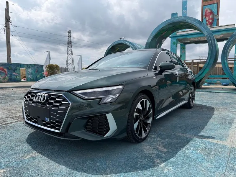 Audi A3 Facelift A3L Limousine 35 TFSI Fashion Elite Version, 2023 — фото 1