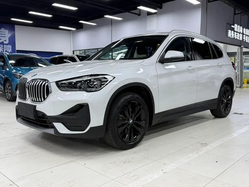 BMW X1 sDrive20Li Fashion Version, 2021 — фото 1