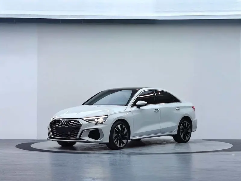 Audi A3 A3L Limousine 35 TFSI Fashion Sport Version, 2022 — фото 1