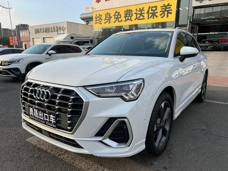 Audi Q3 35 TFSI Fashion Version, 2022 — фото 1