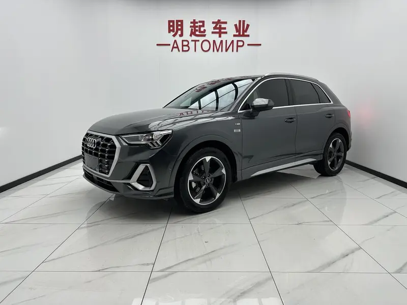 Audi Q3 35 TFSI Fashion Version, 2023 — фото 1