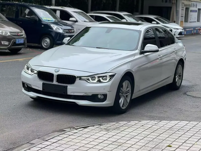 BMW 3-Series, 2015