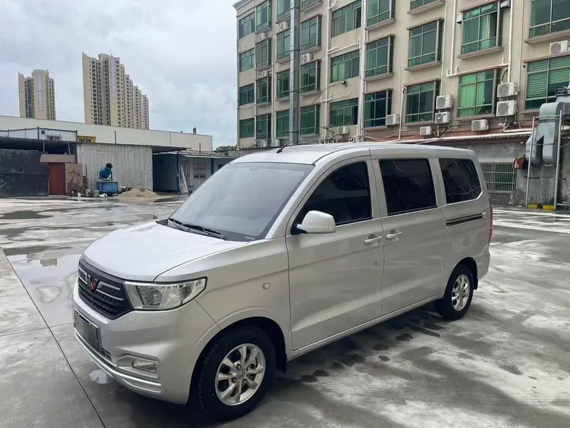 Wuling Hongguang V, 2022