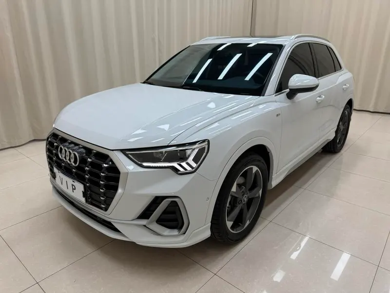 Audi Q3 35 TFSI Fashion Version, 2022 — фото 1
