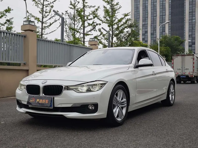 BMW 3-Series, 2017