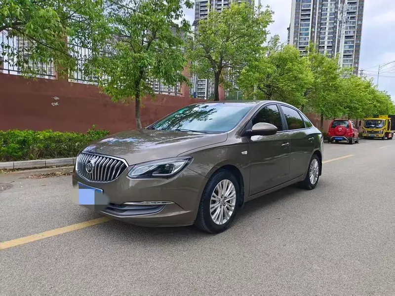 Buick Excelle, 2015