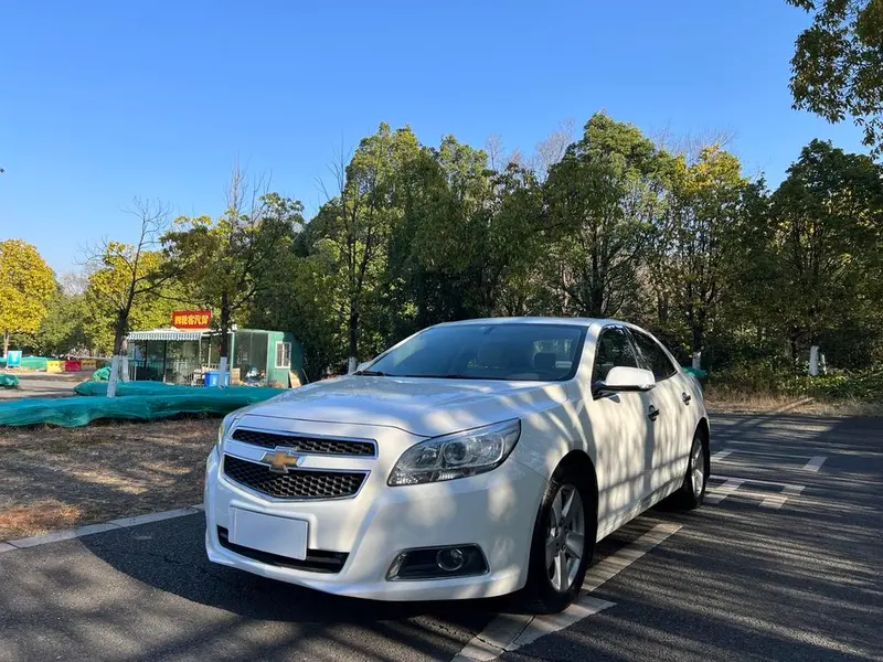Chevrolet Malibu 2.0L Auto Comfort Edition, 2014 — фото 1