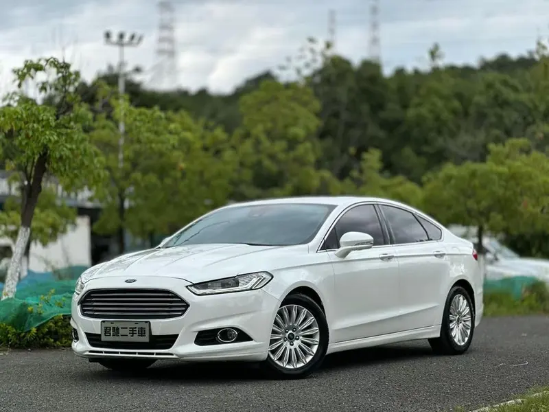 Ford Mondeo, 2013