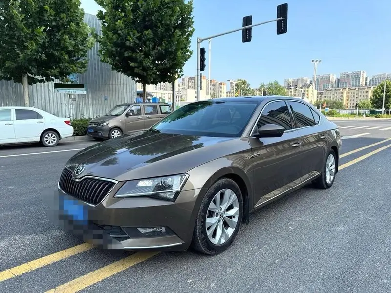 Skoda Superb, 2016