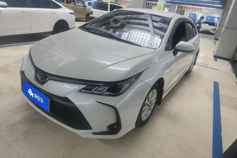 Toyota Corolla Dual Engine 1.8L E-CVT Edition, 2021 — фото 1
