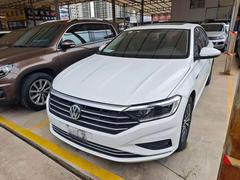 Volkswagen Sagitar, 2021