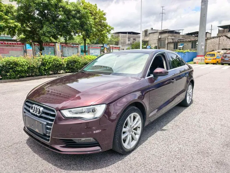Audi A3 Limousine 35 TFSI Style Version, 2016 — фото 1