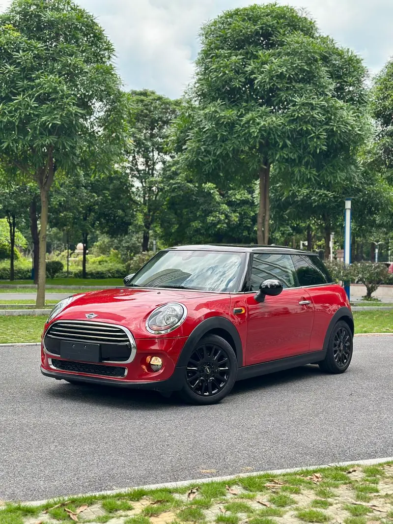 MINI MINI 1.5T COOPER Fun, 2014 — фото 1