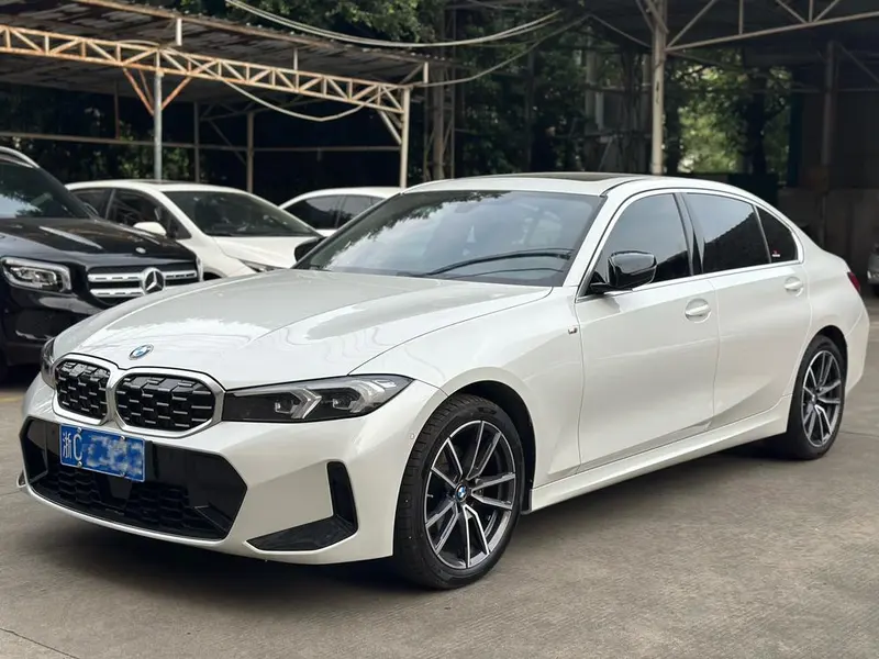 BMW 3-Series, 2025