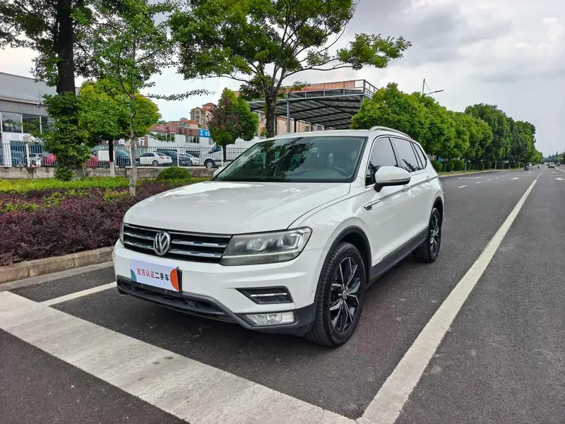 Volkswagen Tiguan L, 2019