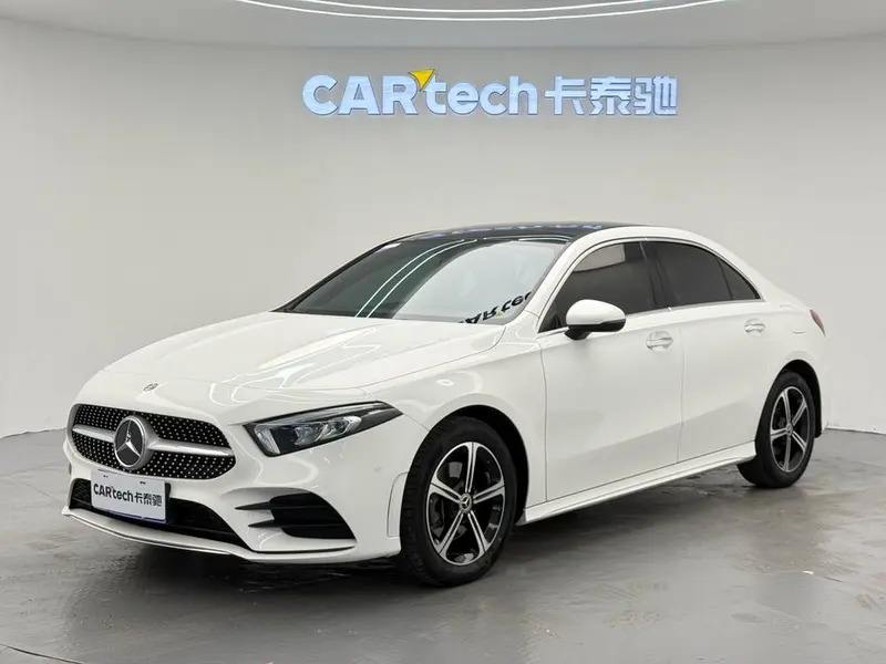 Mercedes-Benz A-Class Facelift A 200 L Sport Fashion Edition, 2022 — фото 1