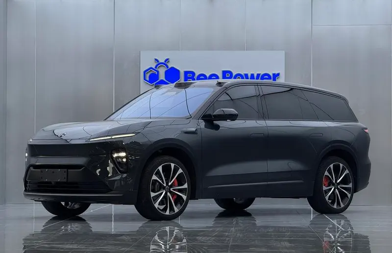 NIO ES8, 2023