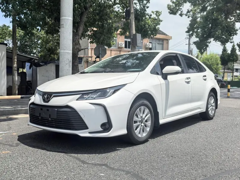 Toyota Corolla 1.2T S-CVT Edition, 2023 — фото 1