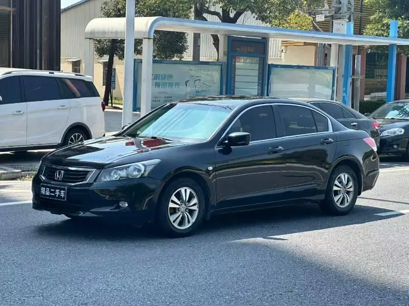 Honda Accord 2.4L LX, 2009 — фото 1