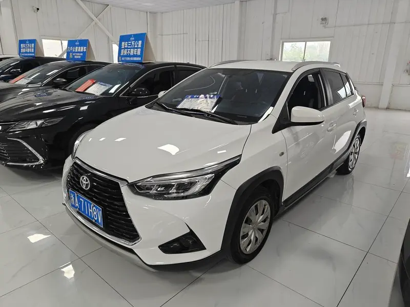 Toyota Yaris L, 2021