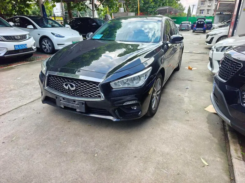 Infiniti Q50L, 2018