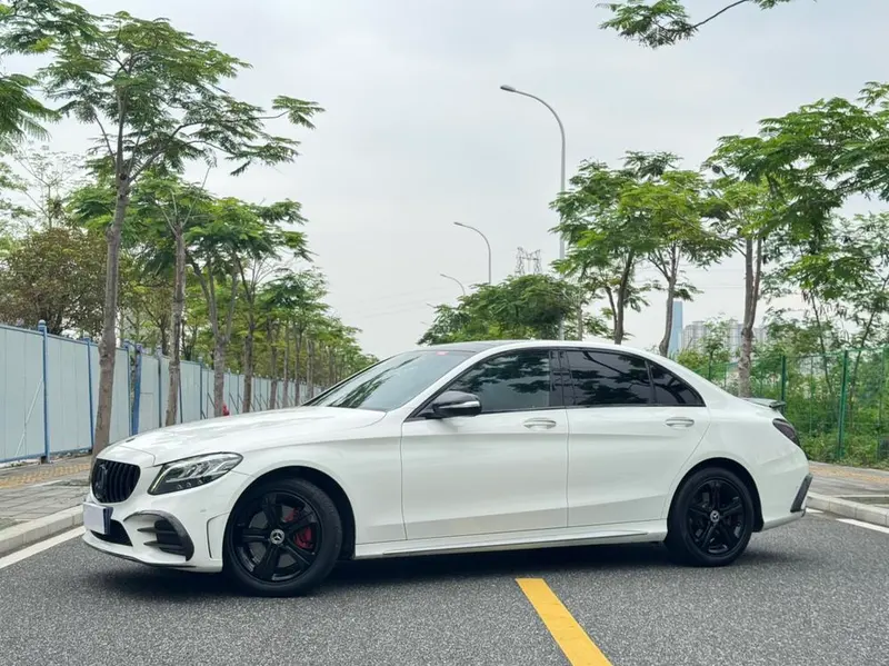 Mercedes-Benz C-Class, 2019