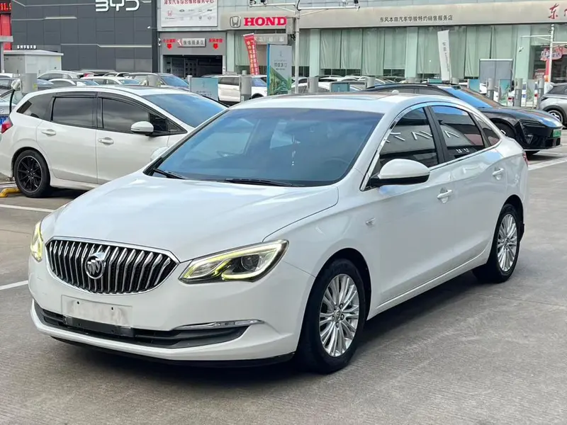 Buick Excelle 15N Auto Version, 2017 — фото 1
