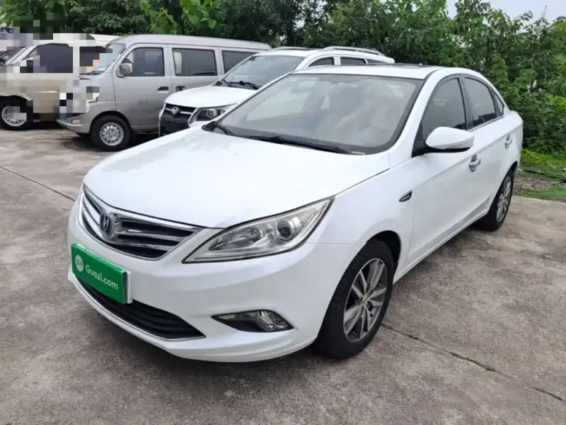 Changan Eado, 2016 — фото 1