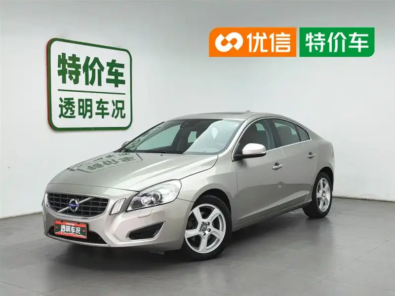 Volvo S60 (Import), 2013