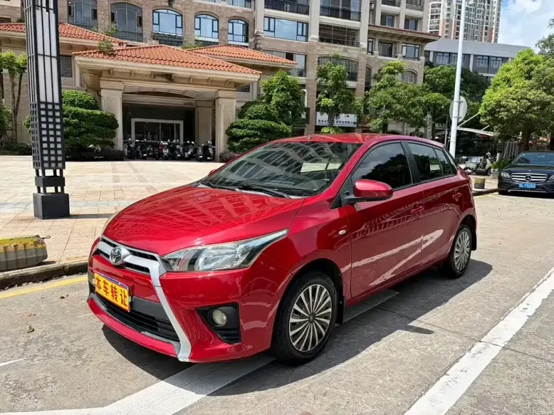 Toyota Yaris L, 2015