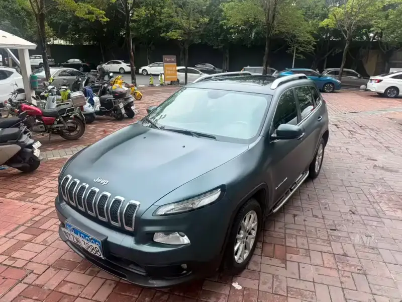 Jeep Cherokee, 2017