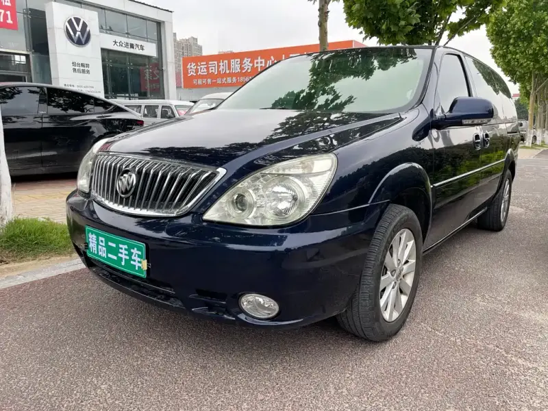 Buick GL8, 2016